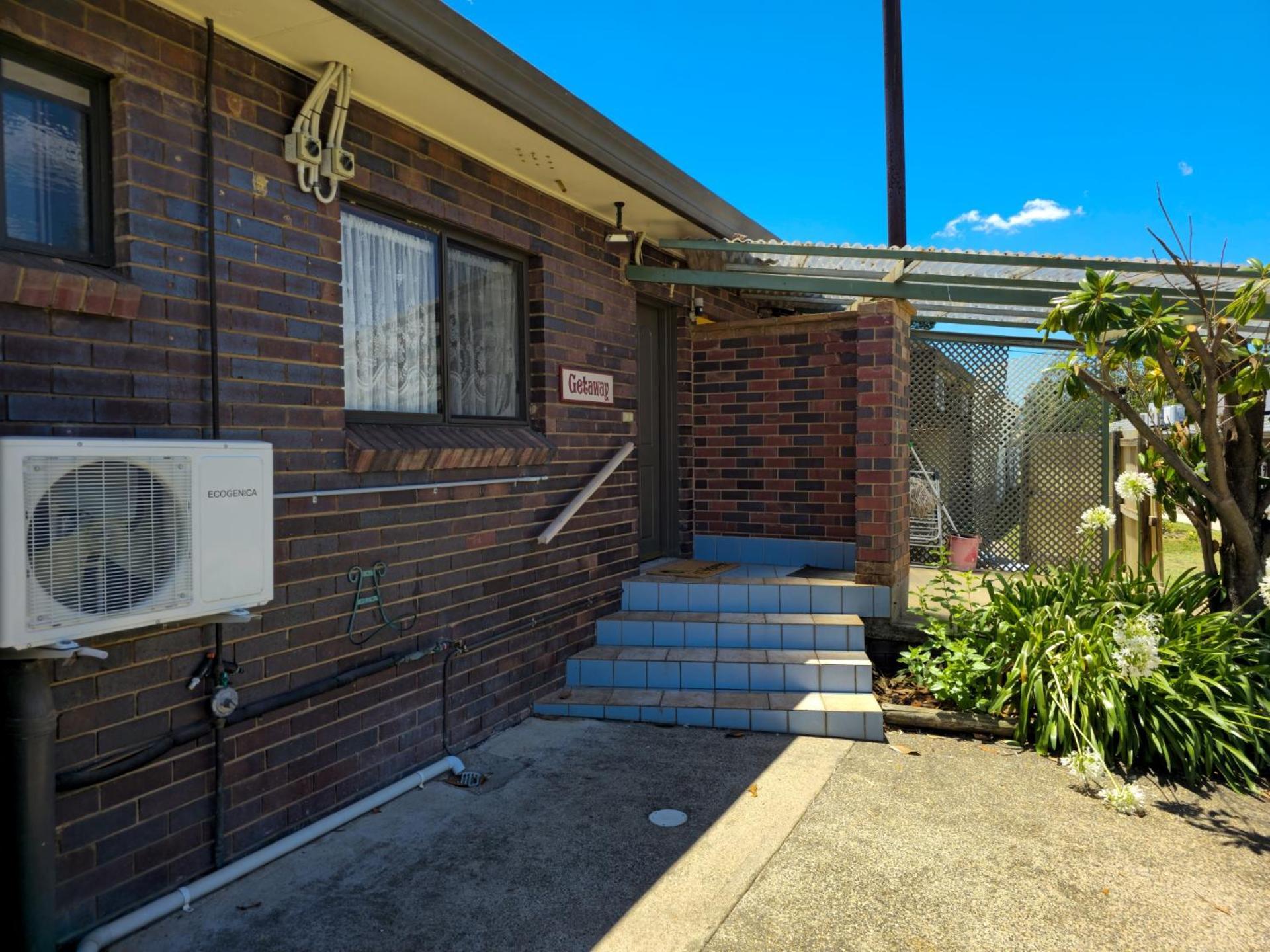 Tumut Valley Motel Pet Friendly Zewnętrze zdjęcie
