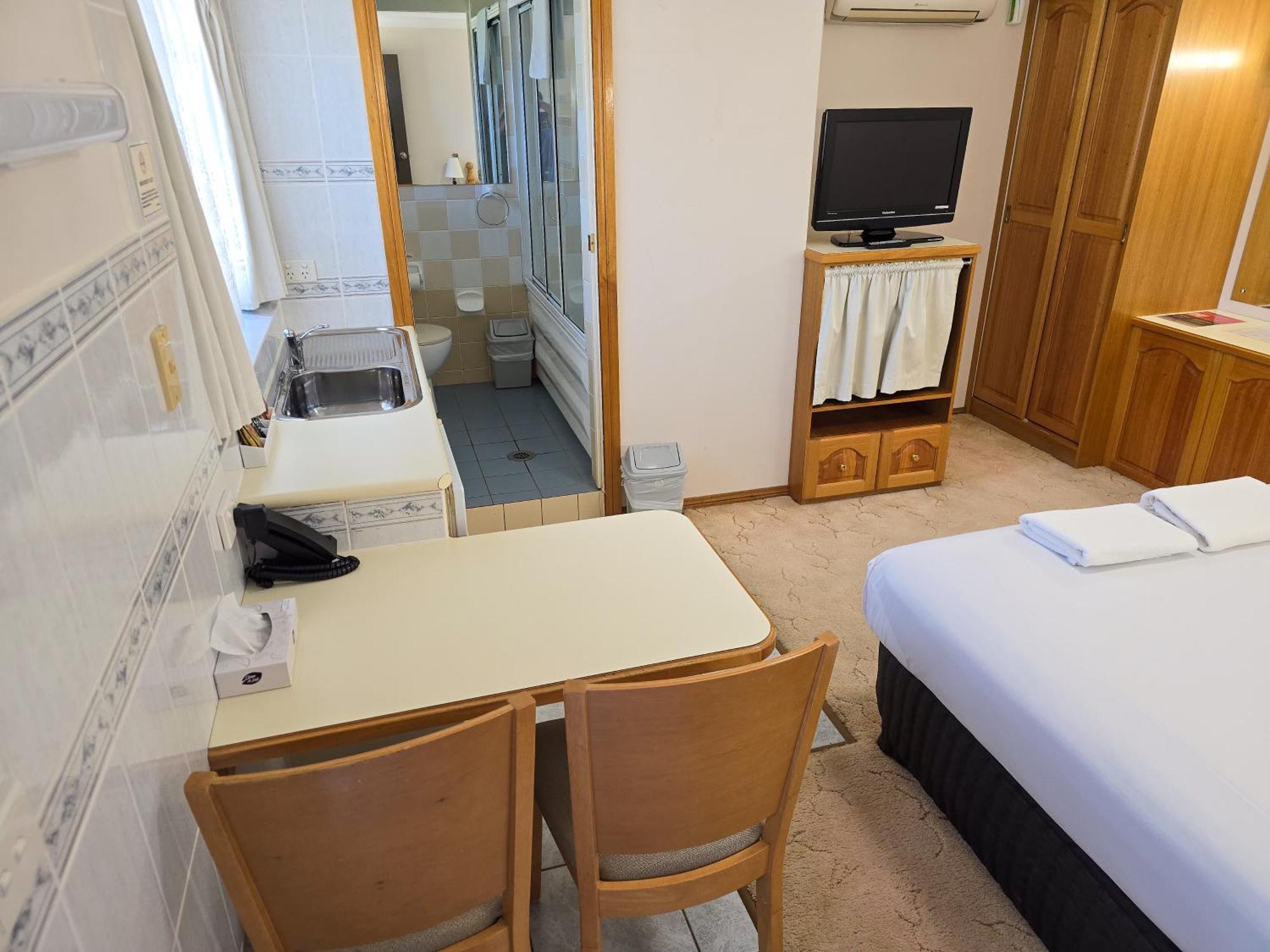Tumut Valley Motel Pet Friendly Zewnętrze zdjęcie