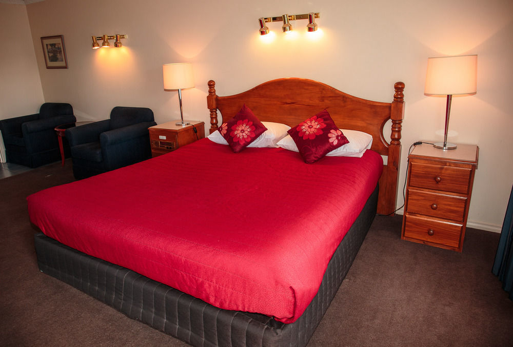 Tumut Valley Motel Pet Friendly Zewnętrze zdjęcie
